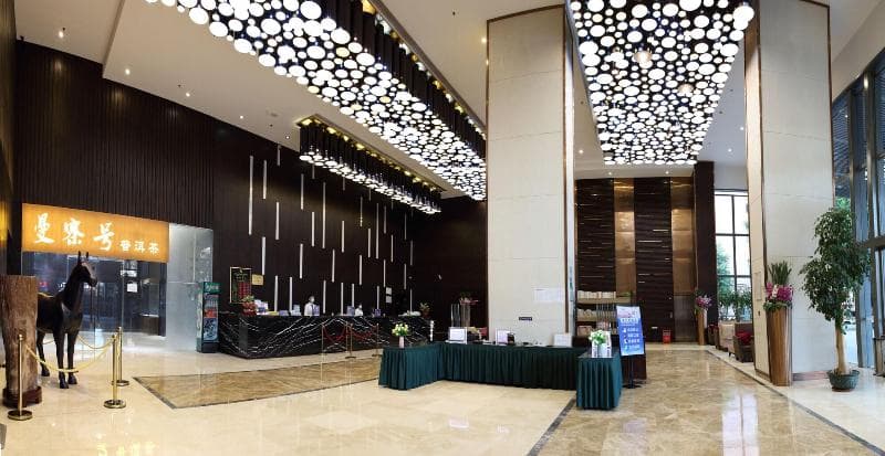 Junyue International Hotel 4