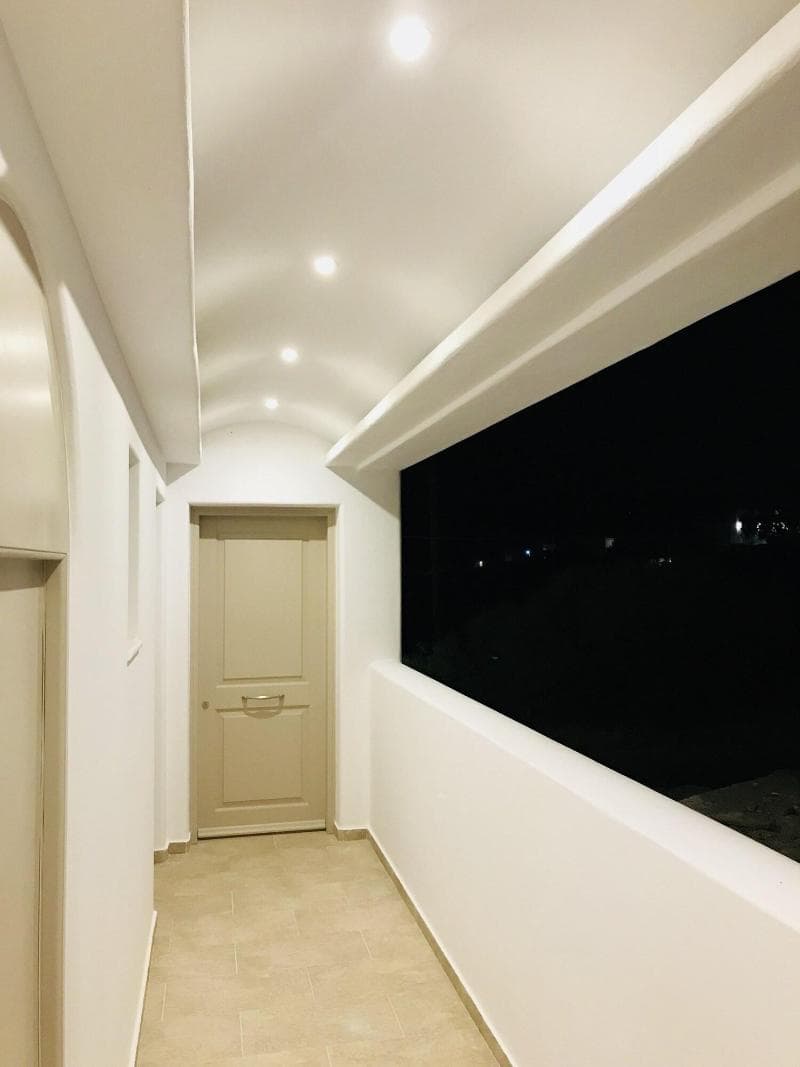 Theasis Luxury Suites 3
