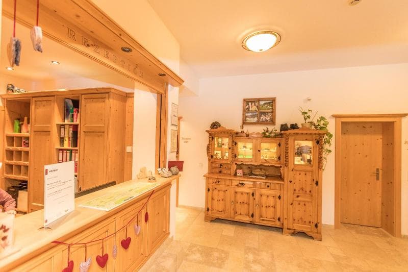 Alpenhof Apartments 4