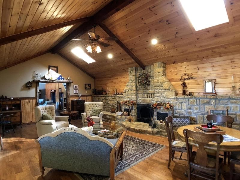 Walnut Waters Bed & Breakfast 3