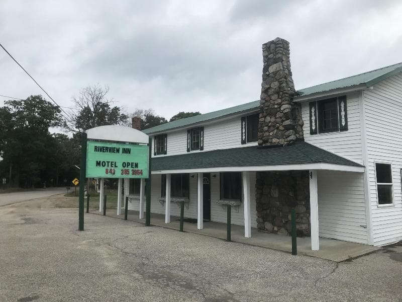 Riverview Inn 4