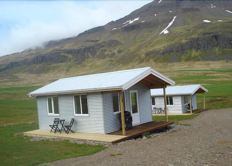 Urðartindur Guesthouse 4