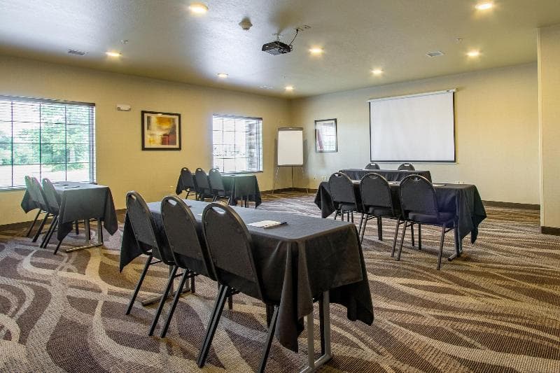Cobblestone Hotel And Suites Orrville photo 1
