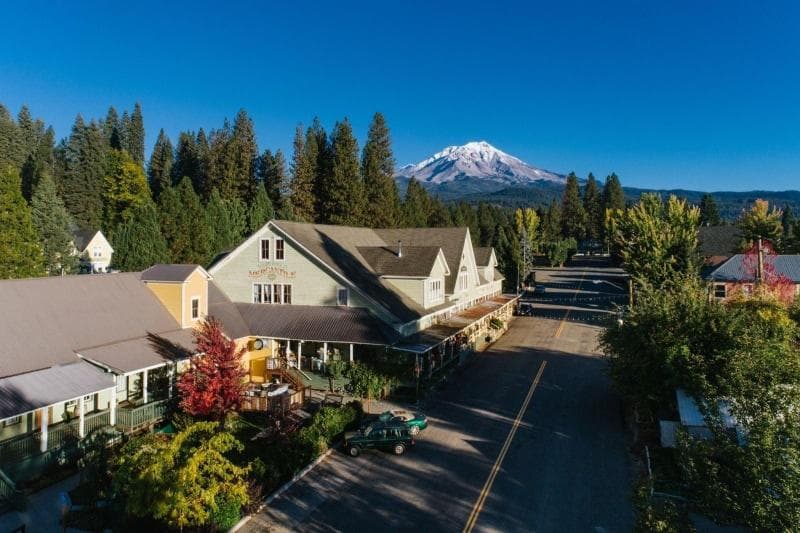 McCloud River Mercantile Hotel photo 1