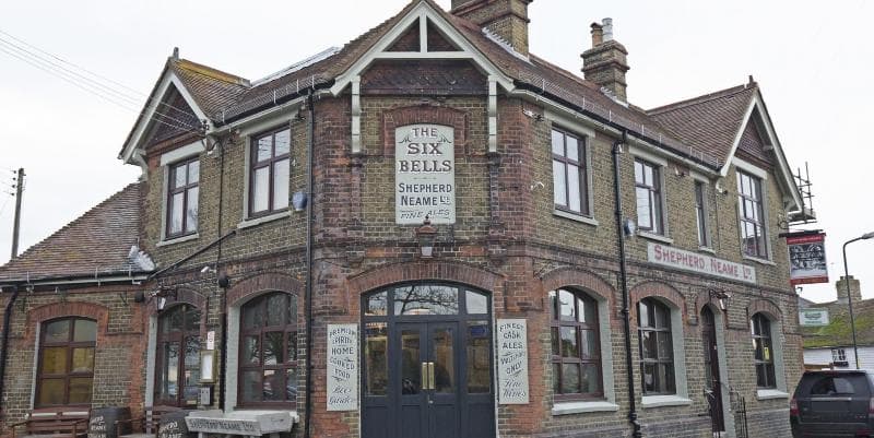 The Six Bells 4