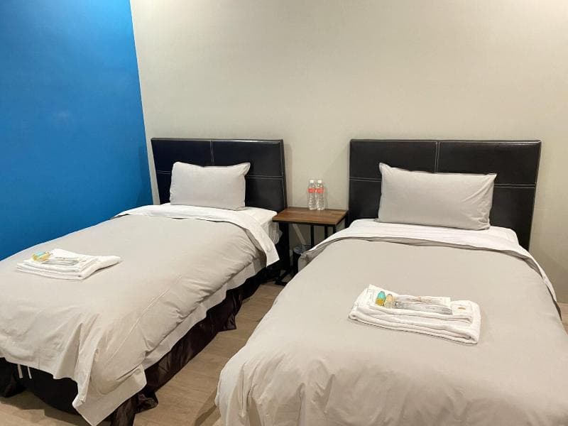 Saint Hostel 5