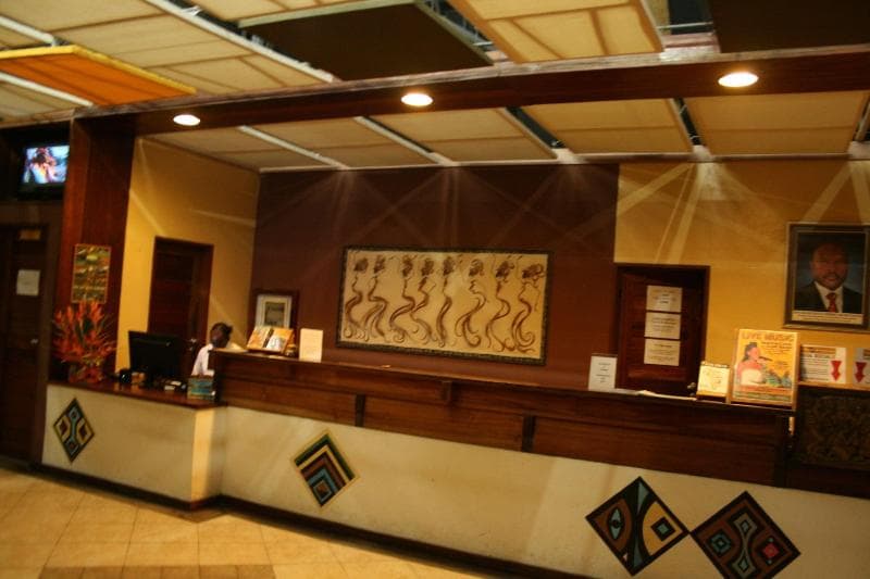 Hotel Club Du Lac Tanganyika 5