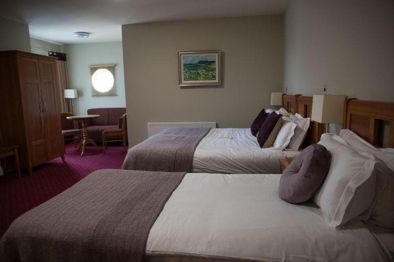 Mcgrory's Hotel 3
