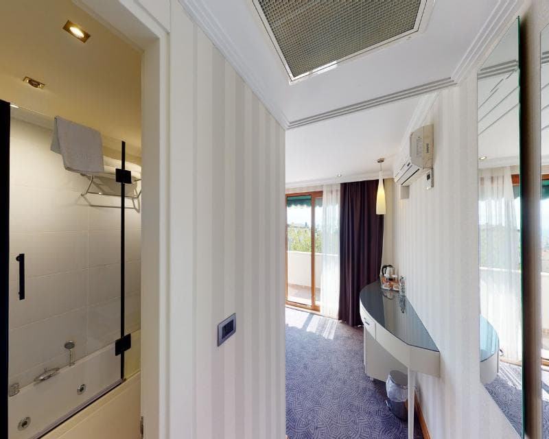 Double Royal Hotel 3