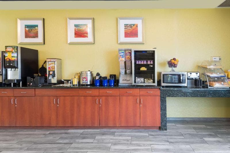 Rodeway Inn Poughkeepsie 3