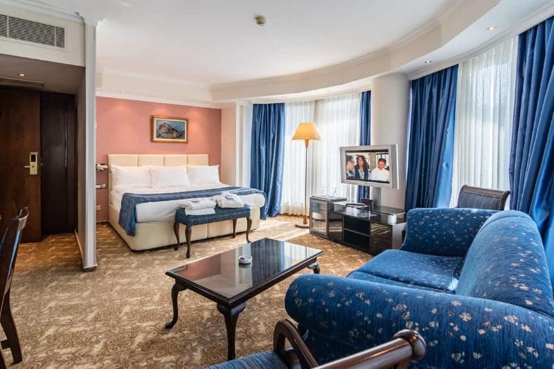 Hotel 2000 Kavaklidere main