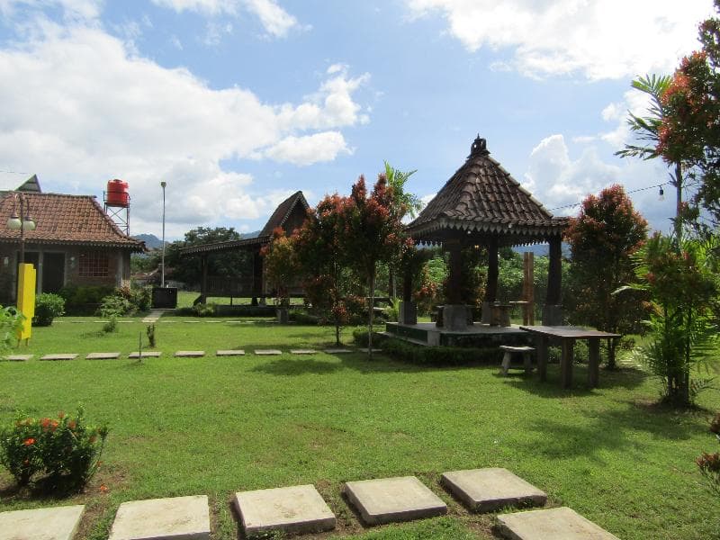 Balkondes Bumiharjo (Kampung Dolanan) 4