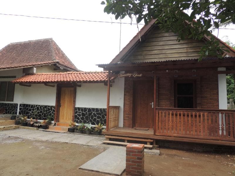 Homestay Effendi Borobudur By Ndalem Beong By Zuzu 3