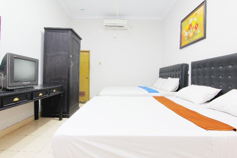 Hotel Popi (Pondok Pisang) By Zuzu 2
