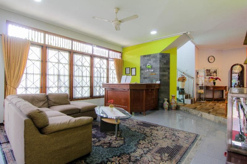 Embe Enem Homestay By Zuzu 2
