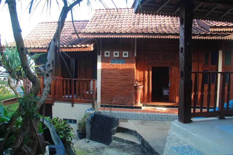 Penginapan Bob Home By Zuzu 3