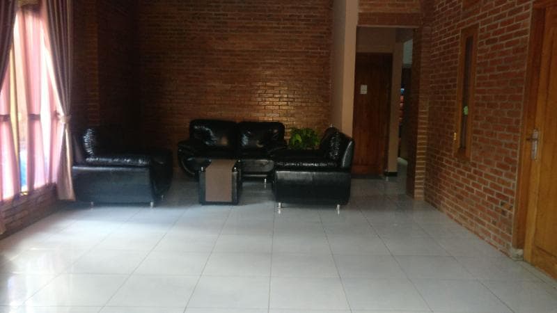Jogo Segoro Home Stay 2