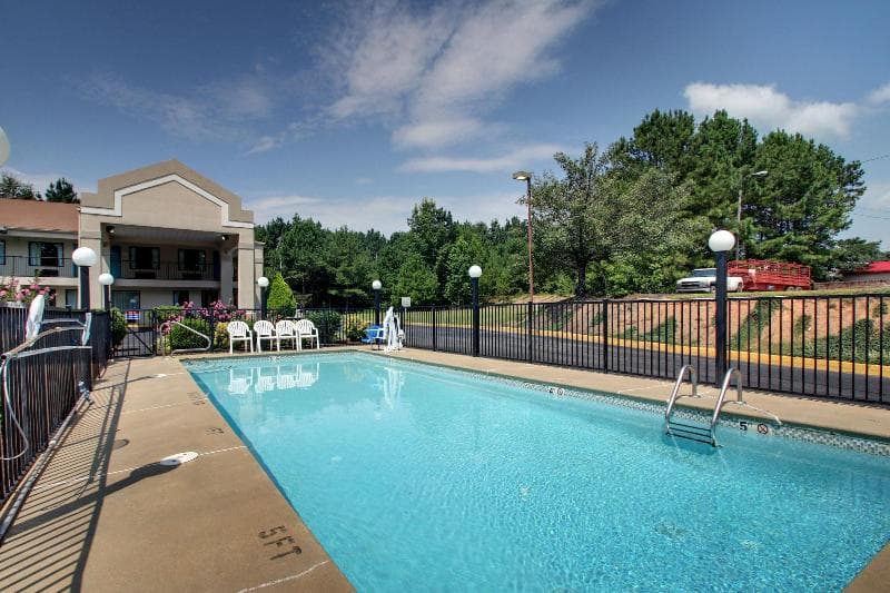 Key West Inn - Roanoke photo 1