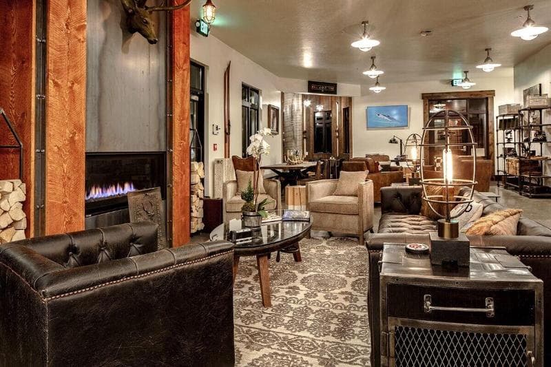 Compass Rose Lodge 4