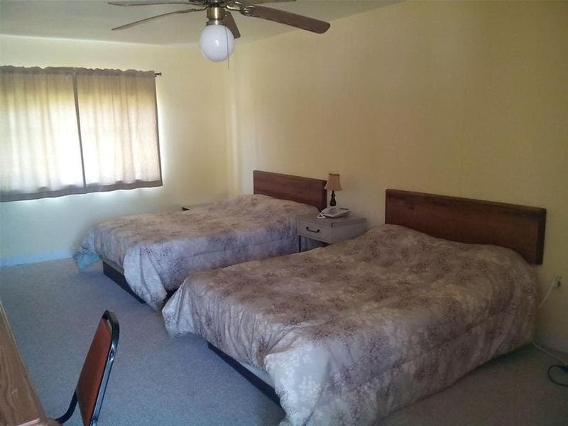 Mountaineer Motel 5