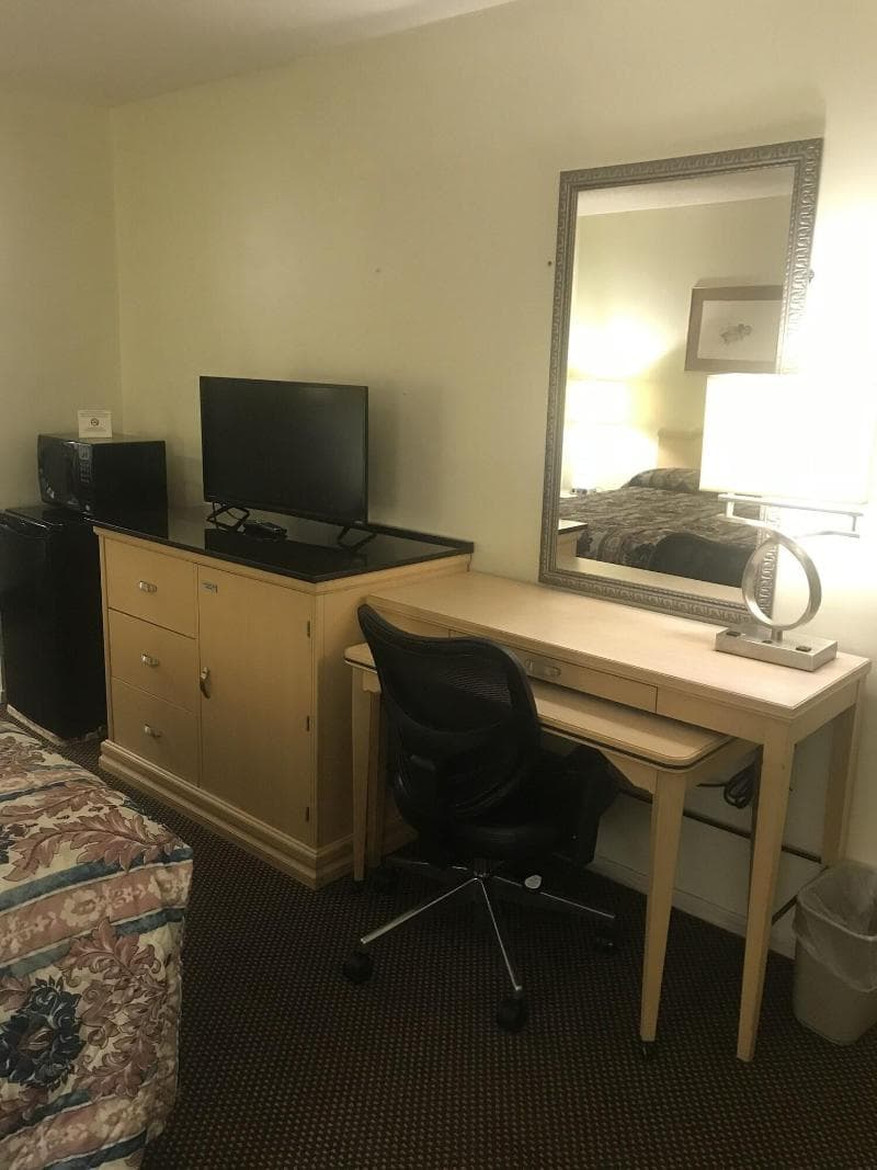 Western Motel main