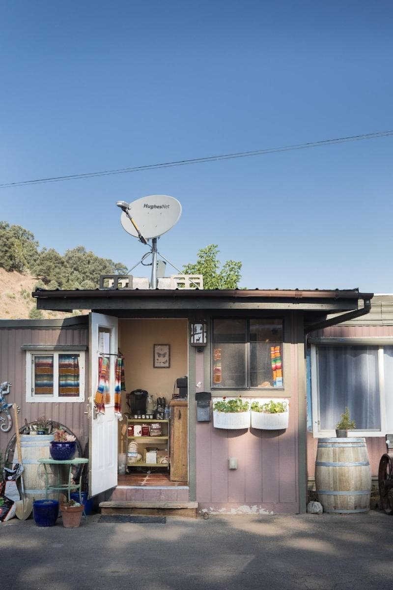 Cozy Mountain Motel 2