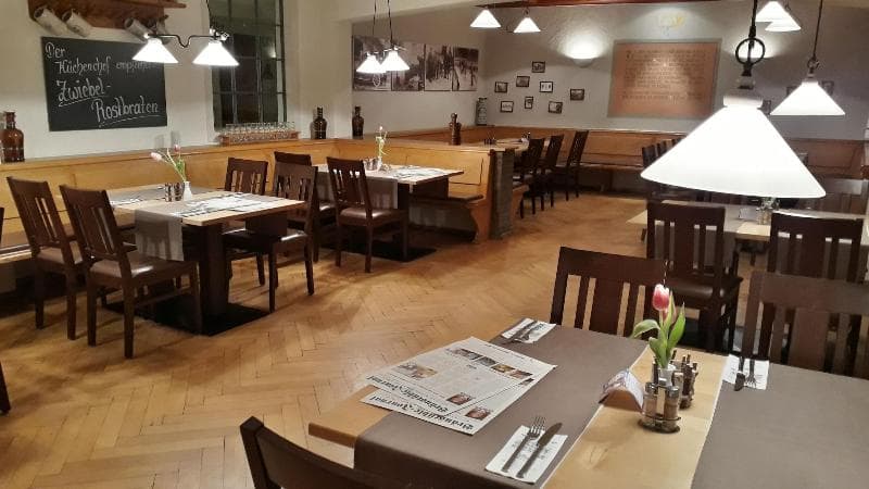Hotel & Gasthof Zur Post main