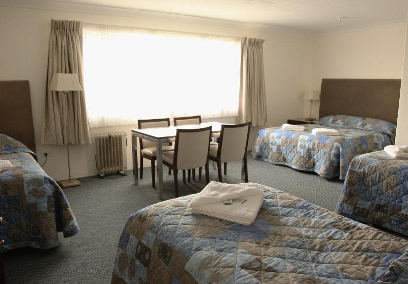 Titania Motel 3