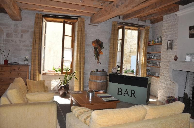 Hotel Du Donjon main