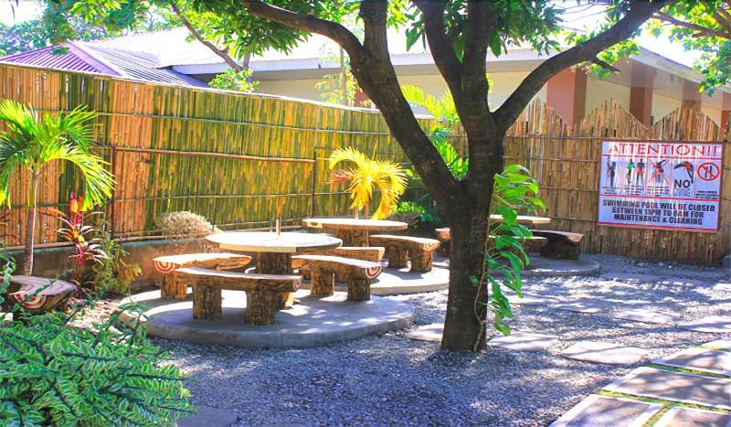 Bakasyunan Resort And Conference Center (Adults Only) 4
