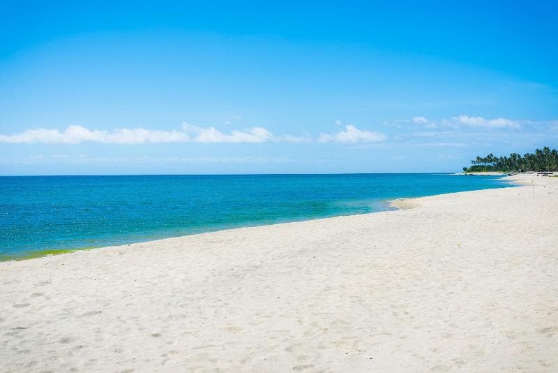 Footprints Beach Resort main