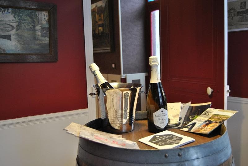 Au Richebourg Nogent main