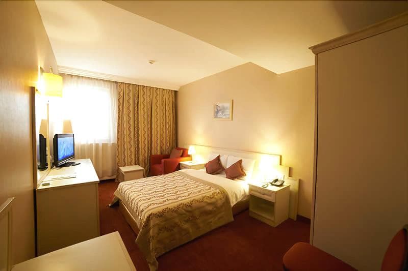 Cali Hotel 5