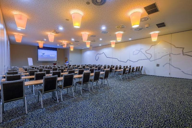 Business Hotel Astrum Laus main