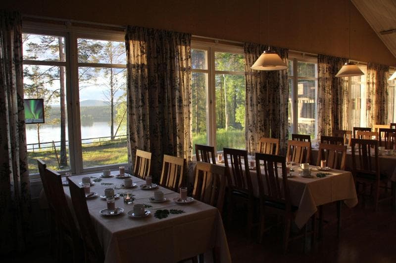 Hotel Vuollerim 5