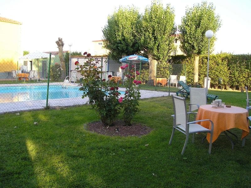 Hostal Restaurante Carolina photo 1