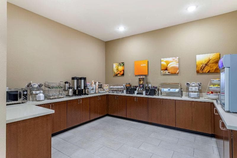 Comfort Inn And Suites Waller 3