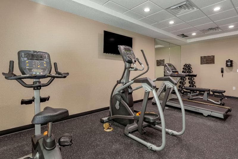Sleep Inn & Suites 2