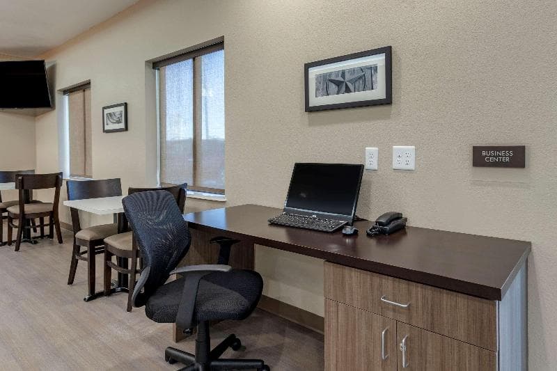 Sleep Inn & Suites photo 1