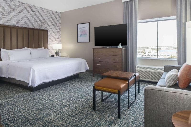 Homewood Suites by Hilton DFW Airport South 4