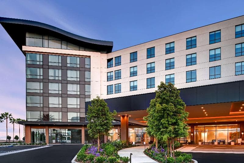 Hilton Garden Inn Anaheim Resort, CA photo 1