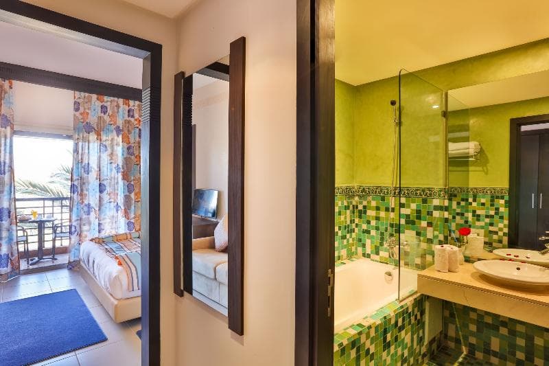 Zephyr Hotel Club Resort And Spa 5