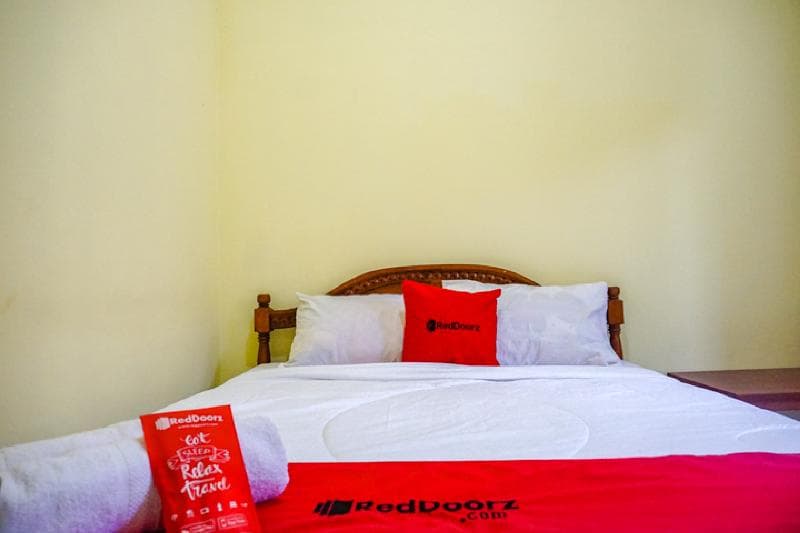 Reddoorz Near Buleleng Harbour 2 photo 1