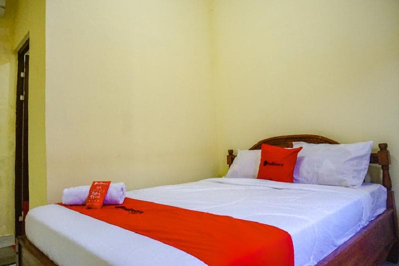 Reddoorz Near Buleleng Harbour 2 2