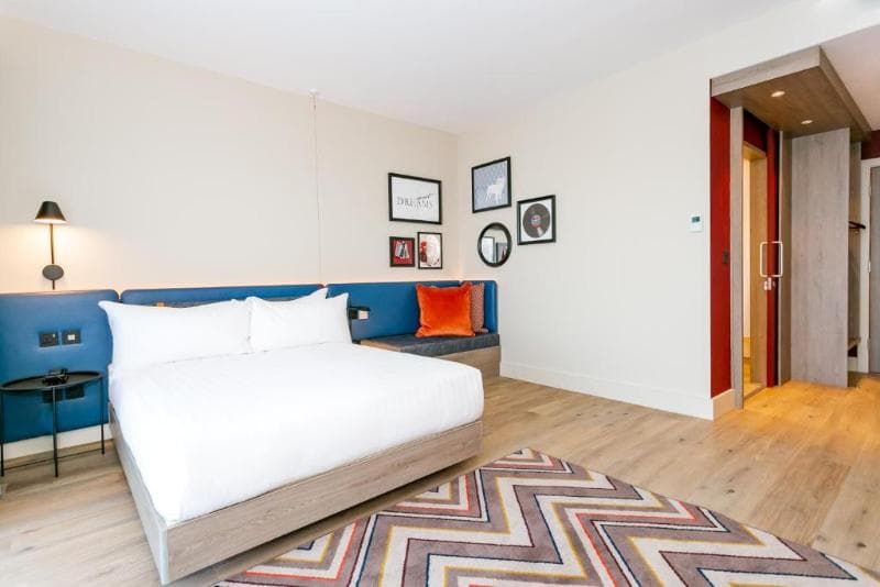 Hampton By Hilton Blackburn 2