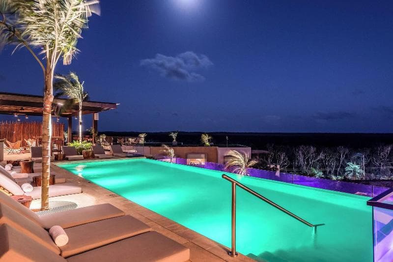 Aloft Tulum 5