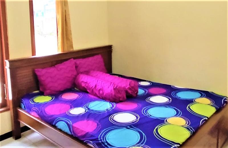 Homestay Pratiwi By Zuzu 4