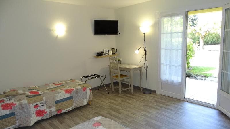Logis Hotel Des Granges 2