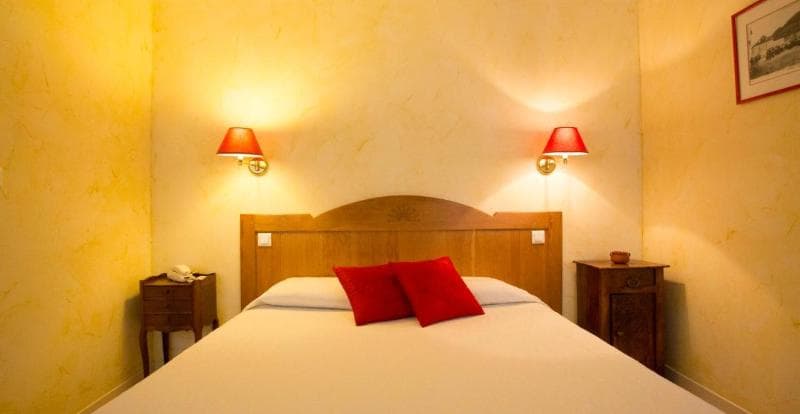 Logis Hotel Etchemaite 2