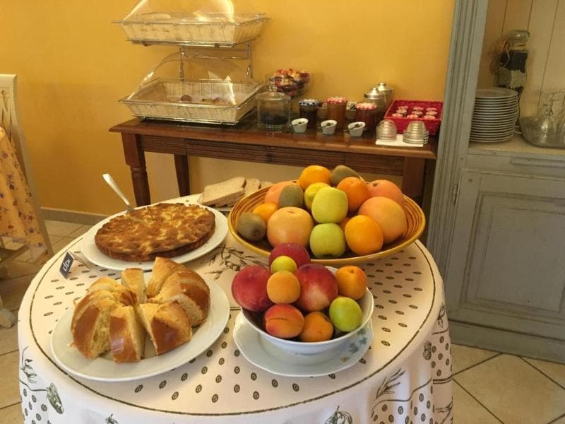 Hotel La Bastide Des Monges 5
